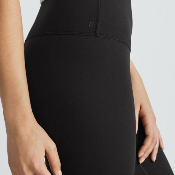 Everlane Large L Black ReNew Perform High Waist Leggings Workout Yoga NWT - Picture 3 of 10